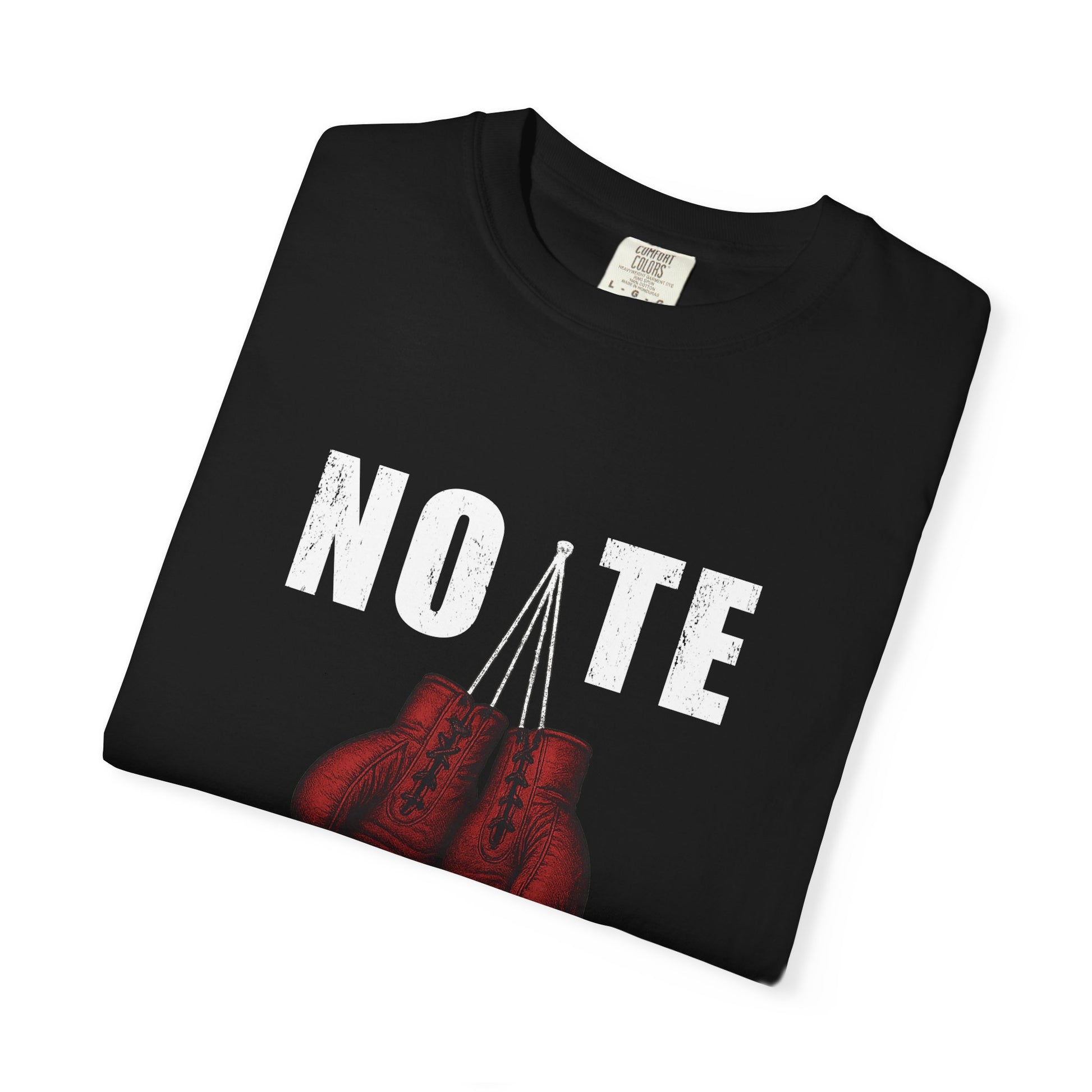 No Te Rajes Boxing Gloves T-Shirt – Latino Streetwear “Échale Ganas” Fight Poster Tee